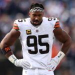 myles-garrett-95-cleveland-browns-114247838.jpg