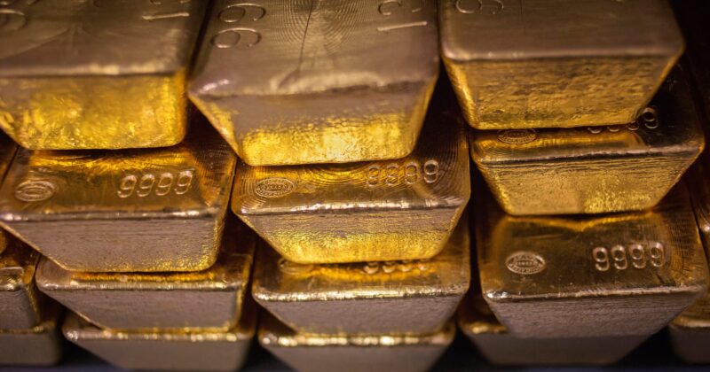 Gold falls as robust U.S. jobs data cements bets on higher rates