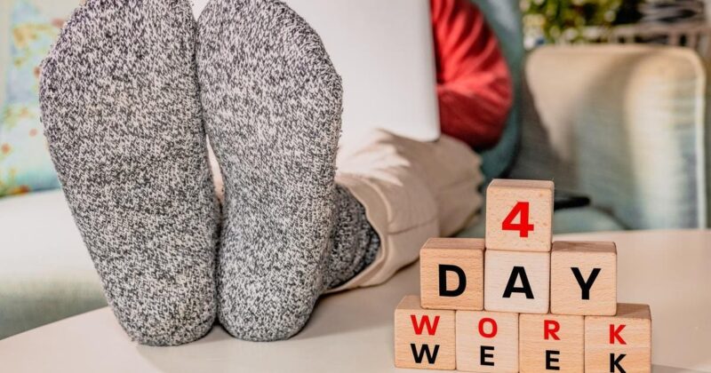 50+ Remote Companies Hiring 4-Day-Workweek Jobs In 2025