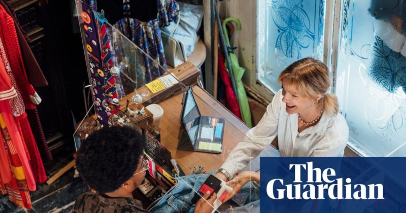 Big retailers say UK jobs at risk from guaranteed hours reforms | Employment law