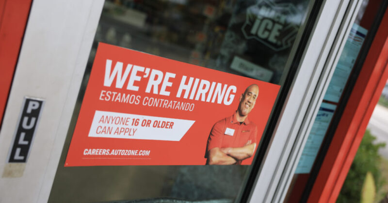 U.S. filings for unemployment aid fall to 187,000 last week, fewest since 1969