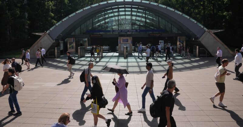 Vacancies slip again as private sector pay growth falls to near six-year low – The Irish News