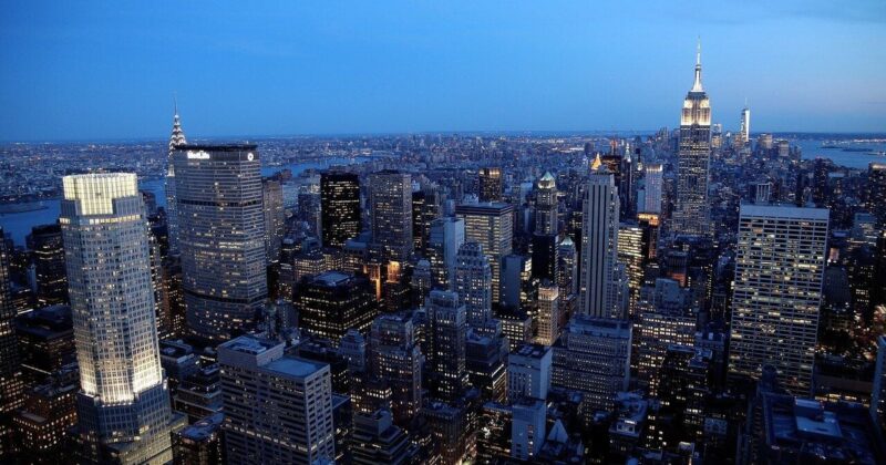 Top 10 Highest Paying Jobs in USA 2026 (Inc Salaries)