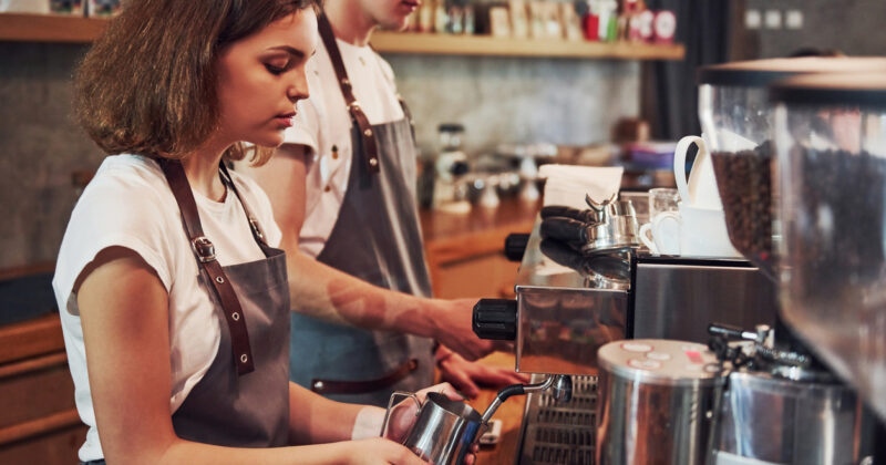 Restaurant Industry Leads Canada in Youth Job Growth Through First Half of 2026