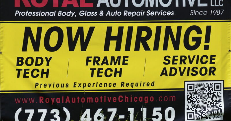 US job market continues to show resilience despite bumpy economy