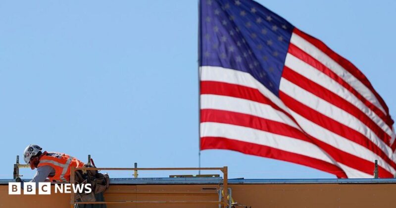 US jobs market sees sharp slowdown in September